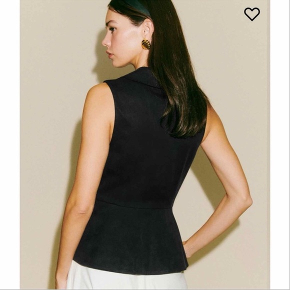 NWT Reformation Oakley Vest Top Sleeveless V Neck in Black 8 - Picture 12 of 13